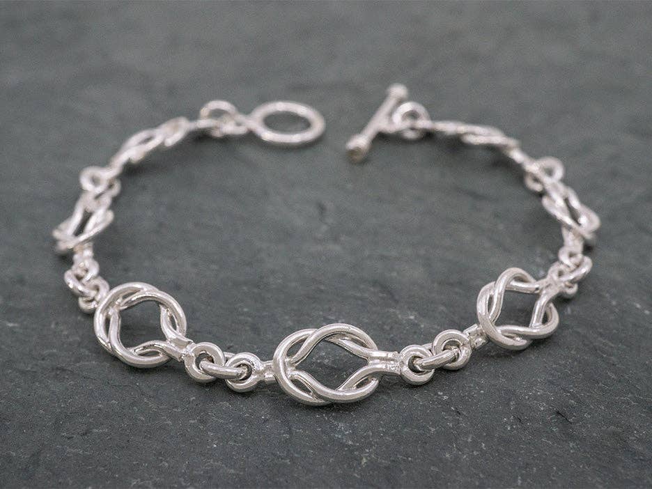 Intertwined Links Bracelet