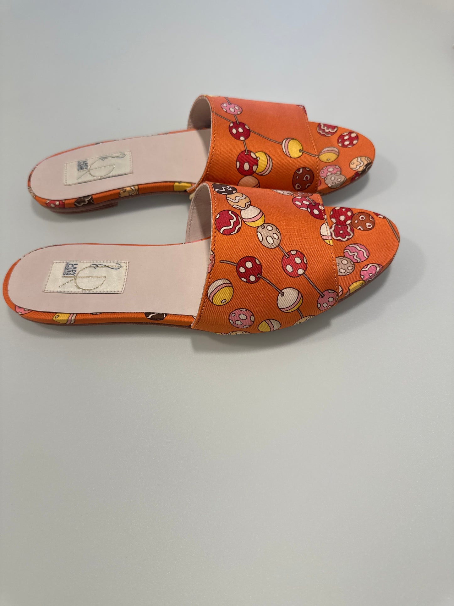 Artisan Made Lady Cuir- Sandals -size 9