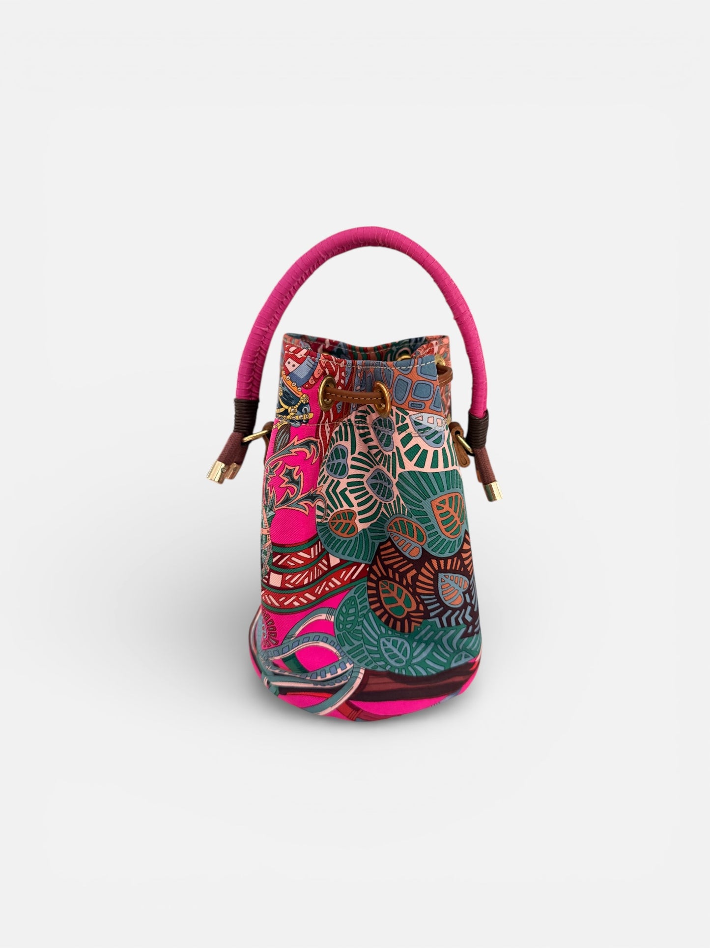 La Vie Corail Silk Bucket Bag By Lady Cuir