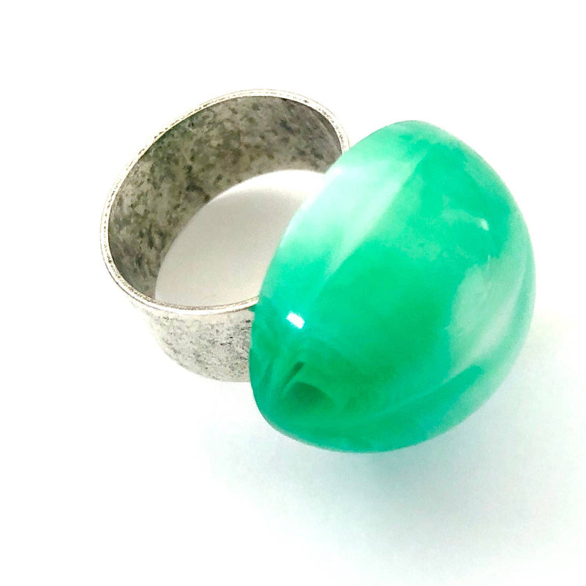 Kelly Green Marbled Moonglow Lucite Silver Cocktail Ring