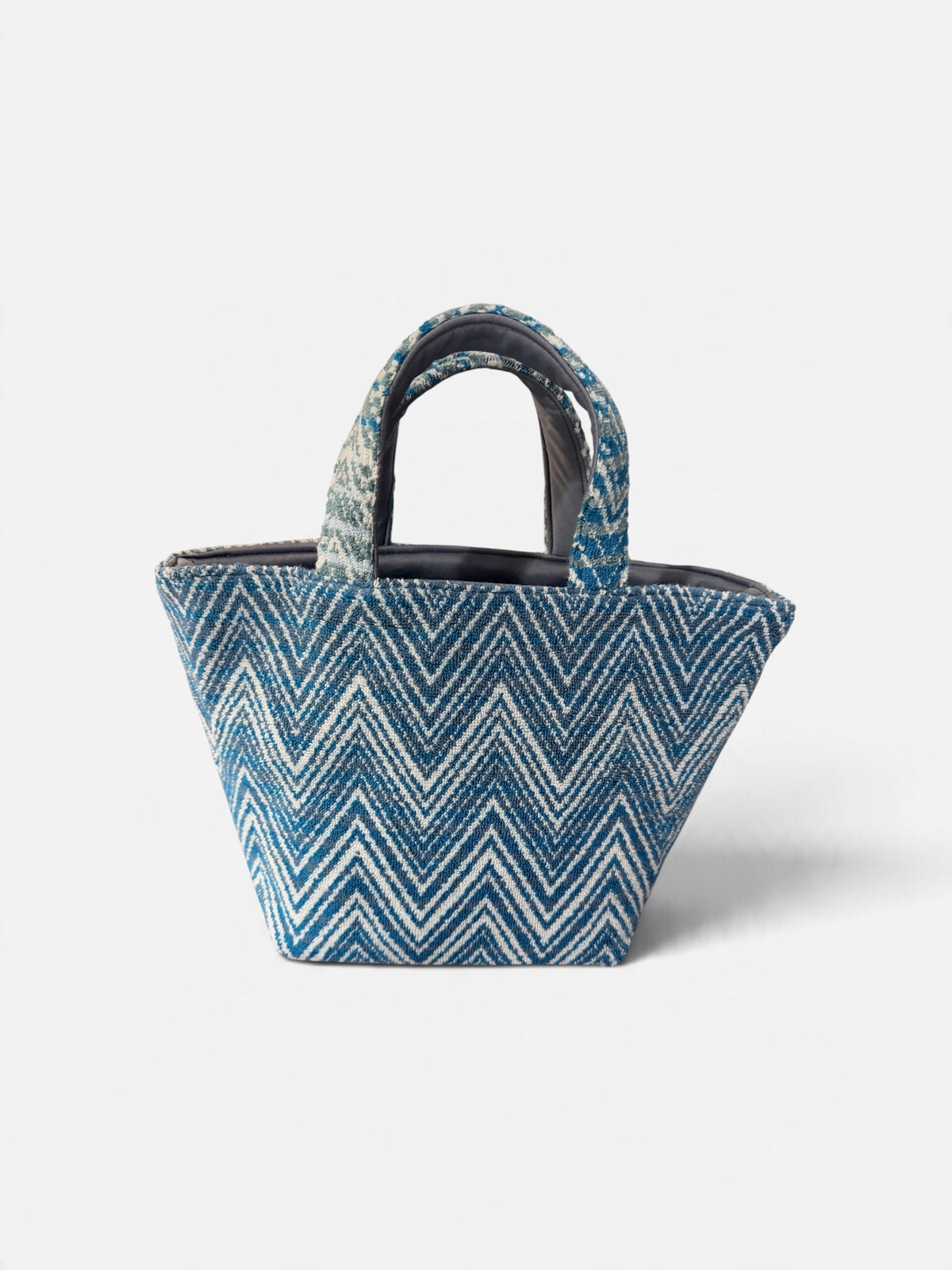 The Chevron petite shopper