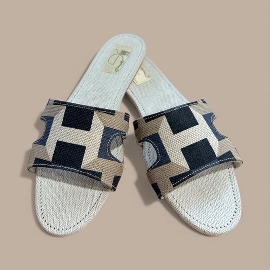 The repurposed Artisan canvas made Sandal size 8.5