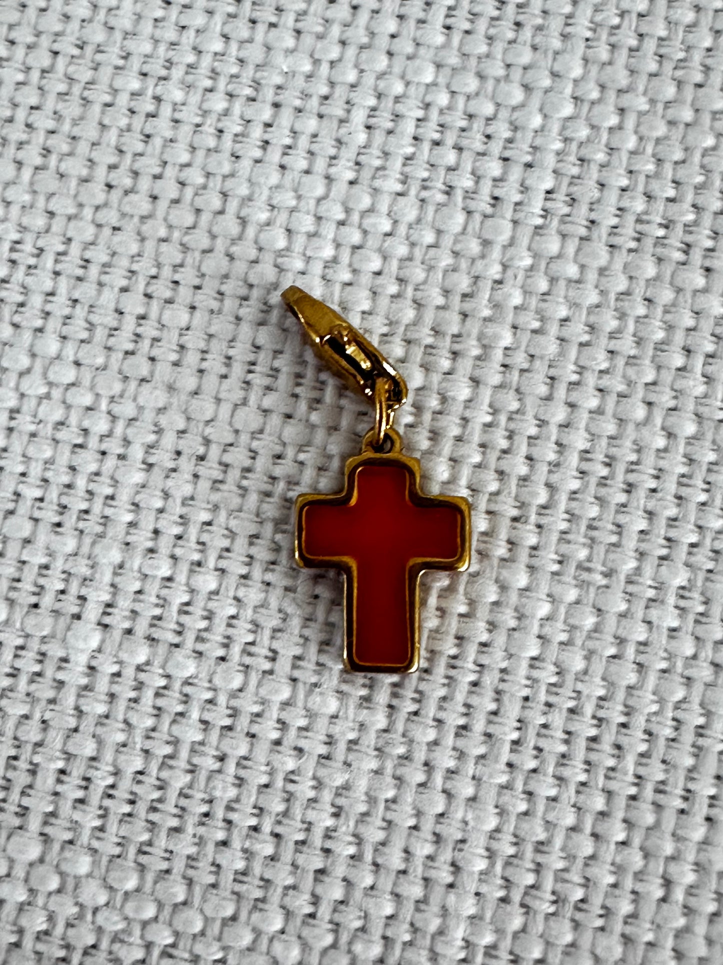 Palas- Cruz Cross Charm