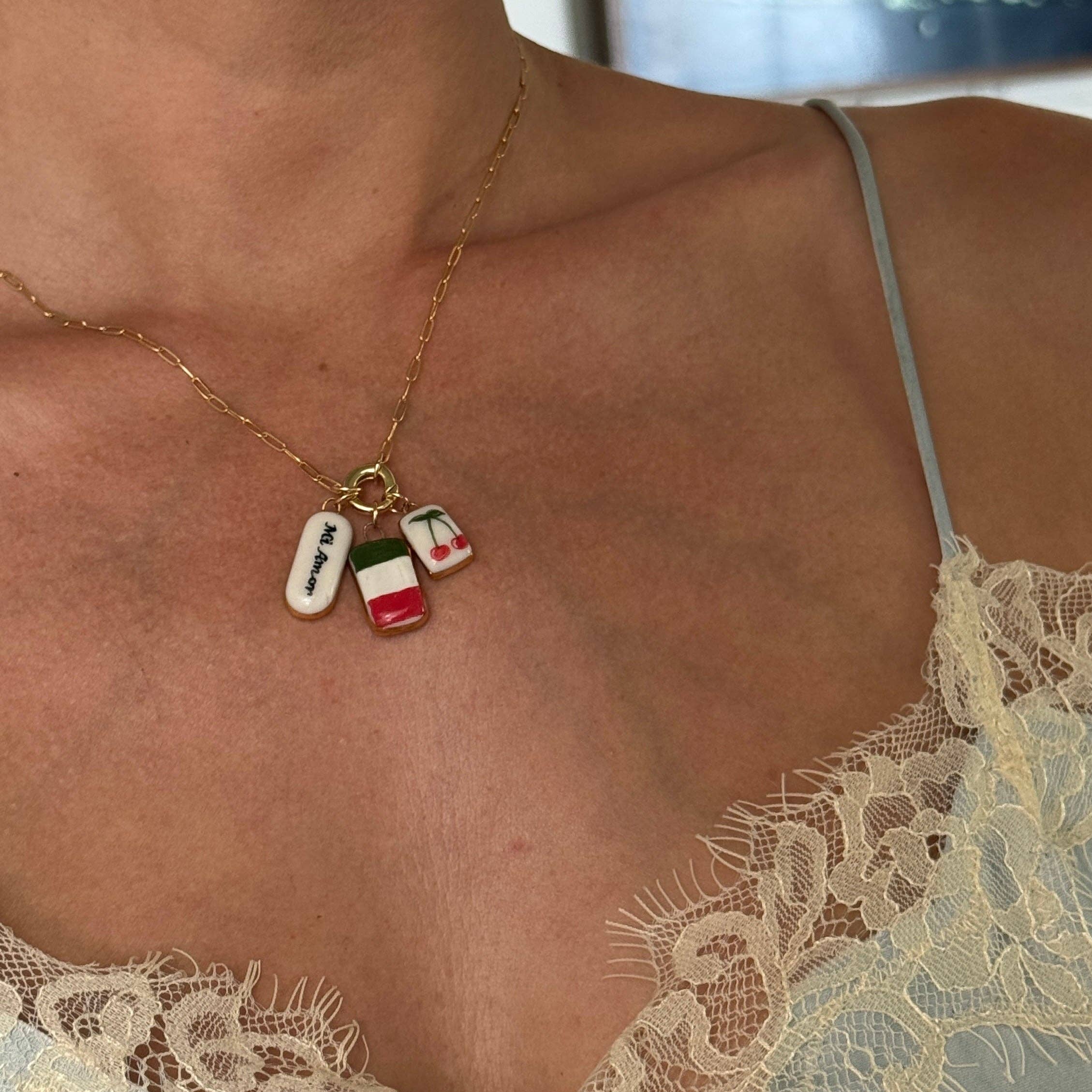 Shá Parlé Hand painted Porcelain Mi Amor Charm