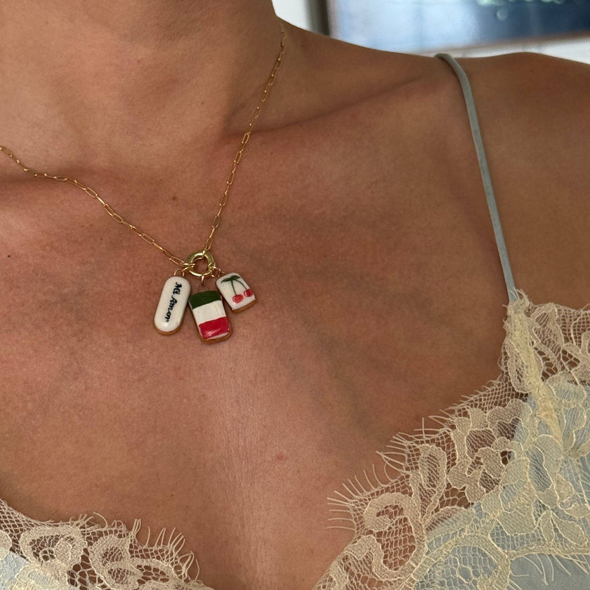 Shá Parlé Hand painted Porcelain Mi Amor Charm